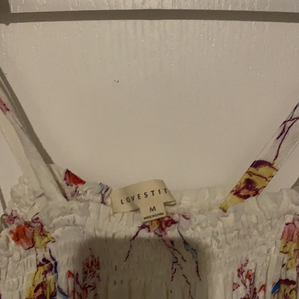 Sundress size medium - Picture 2 of 4